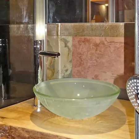 Lognan- New In The Center - By Cozee * Шамоні