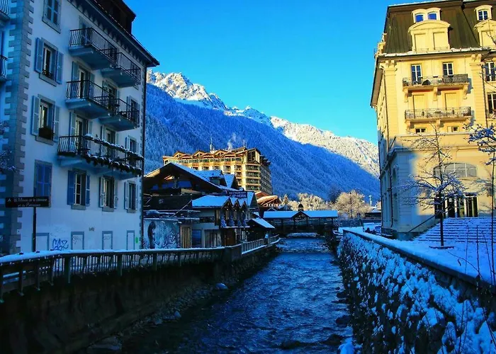 Lognan- New In The Center - By Cozee *