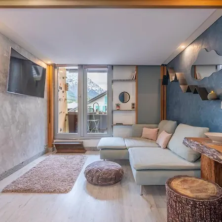 Lognan- New In The Center - By Cozee Appartement